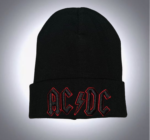 Черна плетена шапка AC/DC с бродирано лого в червено и черно