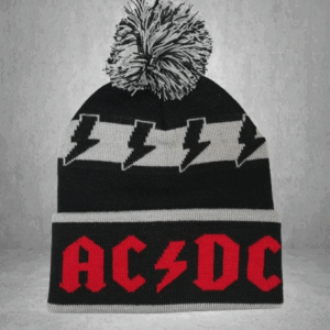Черна зимна шапка с помпон AC/DC с червено лого и сиви светкавици