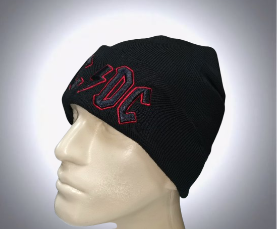 Черна плетена шапка AC/DC с бродирано лого - Image 2