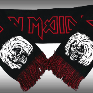 Плетен черен шал Iron Maiden с лика на Еди и червени ресни в двата края