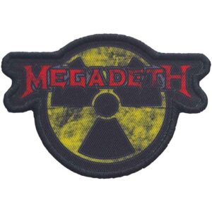 Малка овална нашивка Megadeth с жълт радиоактивен знак Hazard и червено лого на бандата.