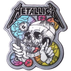 Нашивка Metallica с лого и изображение на череп с цветни очни ябълки