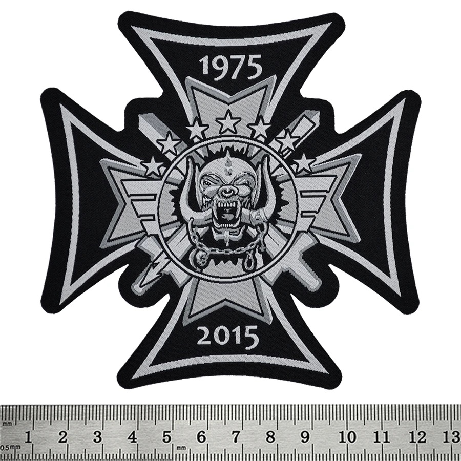 Везана нашивка на Motorhead 1975 - 2015 с Железен кръст и талисмана Warpig.