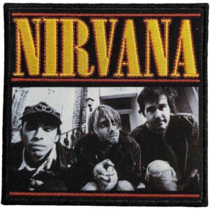 Квадратна нашивка Nirvana с жълто лого и черно-бяла снимка на бандата London Photo за рок елек.