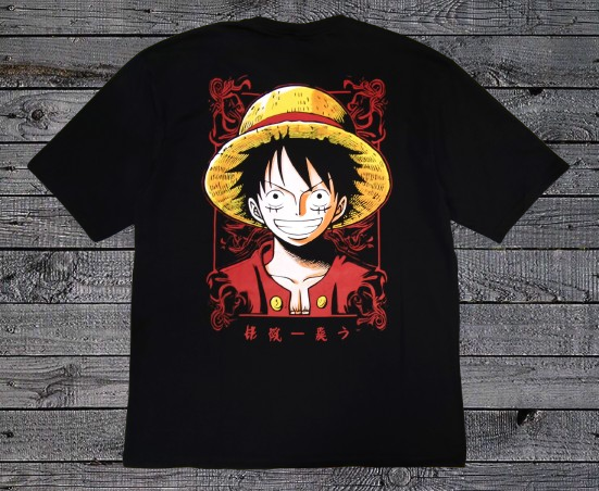 Черна мъжка тениска с червено лого на анимето One Piece и Luffy.