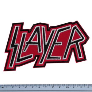 Бродирана нашивка на Slayer с класическо червено лого за метъл яке.