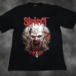 Черна oversize мъжка тениска Slipknot с червено лого и детайлна щампа на Slaughterer с пентаграм