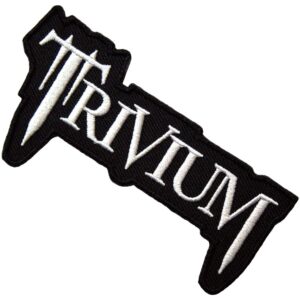 Черно-бяла бродирана нашивка Trivium с официално лого за фенове на метъл музика.