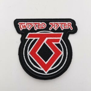 Бродирана нашивка с червено и бяло лого и TS емблема на групата Twisted Sister върху черен плат