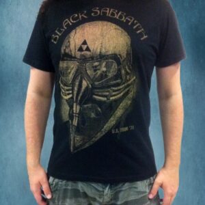 Мъжка черна рок тениска Black Sabbath с принт на череп с газова маска от 1978 г.