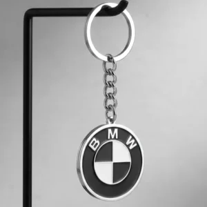 Сребрист метален ключодържател с цветната емблема на BMW от медицинска стомана