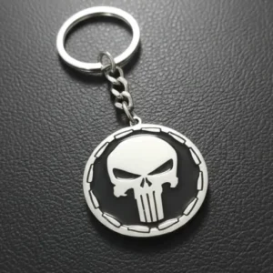 Кръгъл метален ключодържател Punisher с бял череп върху черен фон от стомана