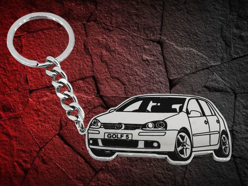 Сребрист метален ключодържател със силует на Volkswagen Golf 5 от стомана