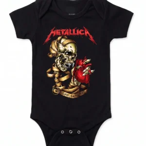 Черно бебешко памучно боди с къс ръкав и червено лого на Metallica с графичен череп.