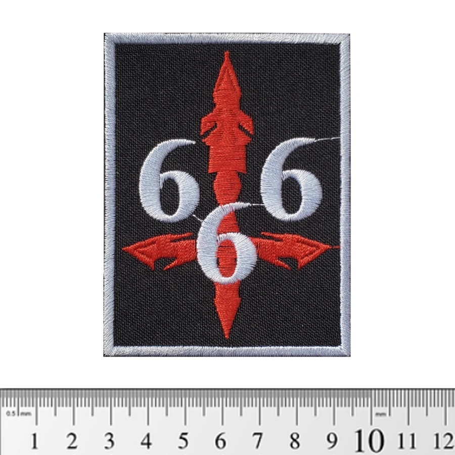 Бродирана нашивка 666 с червено и бяло на черен фон