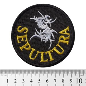Кръгла нашивка Sepultura с бродирано лого и символ за фенове.