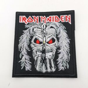 Текстилна нашивка Iron Maiden с бродиран Eddie и лого.