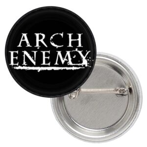 Метална значка на Arch Enemy с бяло лого на черен фон