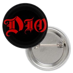 Метална значка на Dio с червено лого за рок и метъл фенове