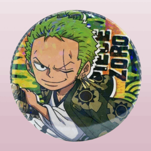 Кръгла аниме значка Ророноа Зоро от One Piece с холограмен ефект и зелена коса