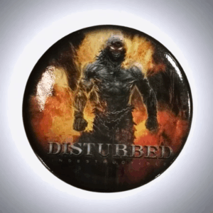 Черна метална значка на Disturbed Indestructible с горящия талисман The Guy
