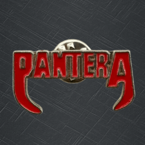 Метална брошка за дрехи Pantera с червено лого и сребрист кант