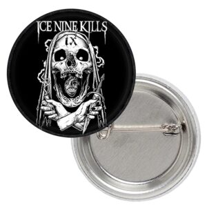 Кръгла метъл значка Ice Nine Kills с детайлен череп и лого на черен фон
