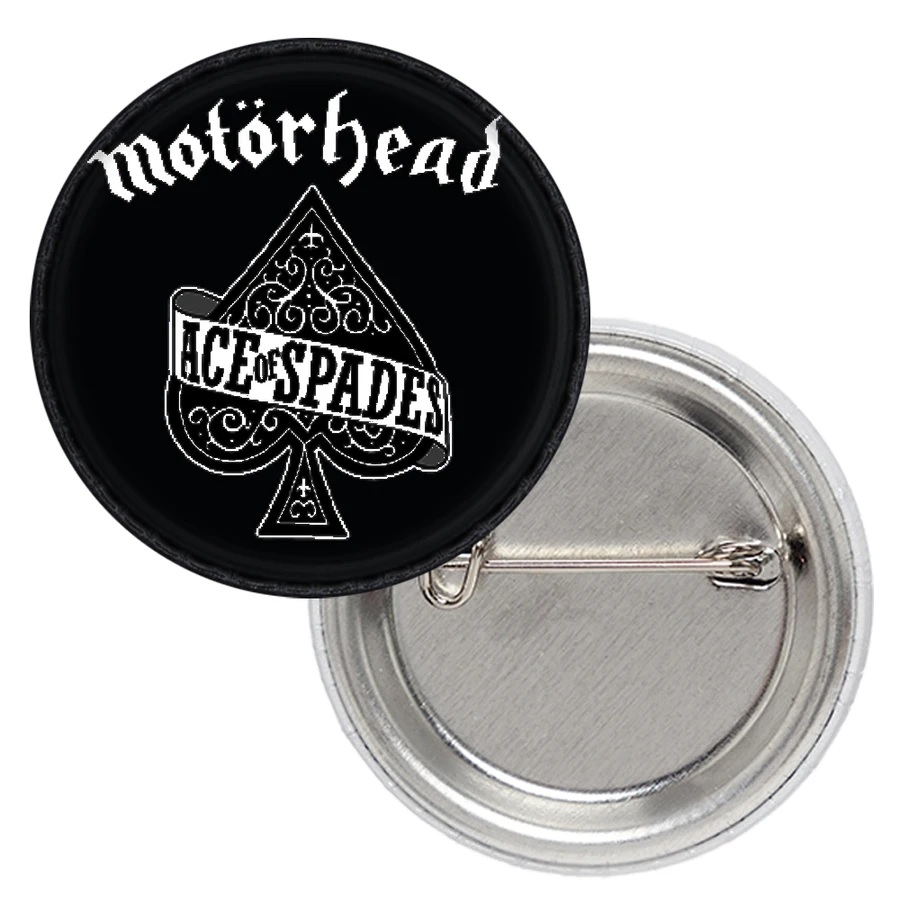 Метална значка на Motorhead с дизайн Ace of Spades и черен фон