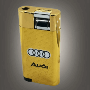 златиста газова запалка Audi с лого и ветроустойчив пламък