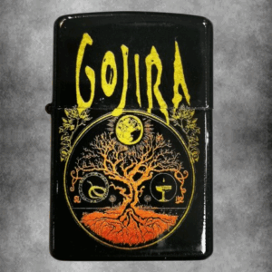 Черна zippo запалка на Gojira с дизайн на Дървото на живота и жълто лого