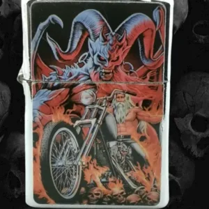 Релефна метална бензинова zippo запалка с чопър и пиратски череп