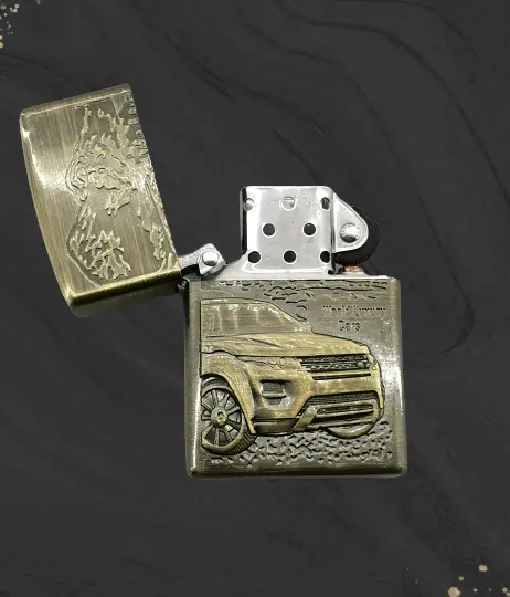Ретро златиста метална бензинова zippo запалка с джип World Luxury Cars