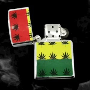 Бензинова Zippo запалка с марихуана и раста цветове - Hover Image
