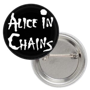 Кръгла метална значка Alice in Chains с бяло лого на черен фон за декорация на раница