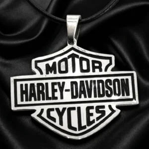 Сребрист стоманен медальон с логото на Harley-Davidson