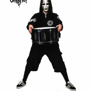 Висококачествен самозалепващ постер на Джоуи Джордисън от Slipknot с барабан