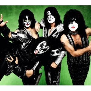 Цветен плакат на Kiss с оригиналните гримове и костюми на яркозелен фон