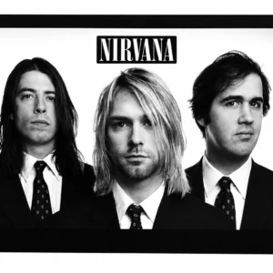 Хоризонтален постер Nirvana Band Portrait с Кърт Кобейн, Дейв Грол и Крист в костюми